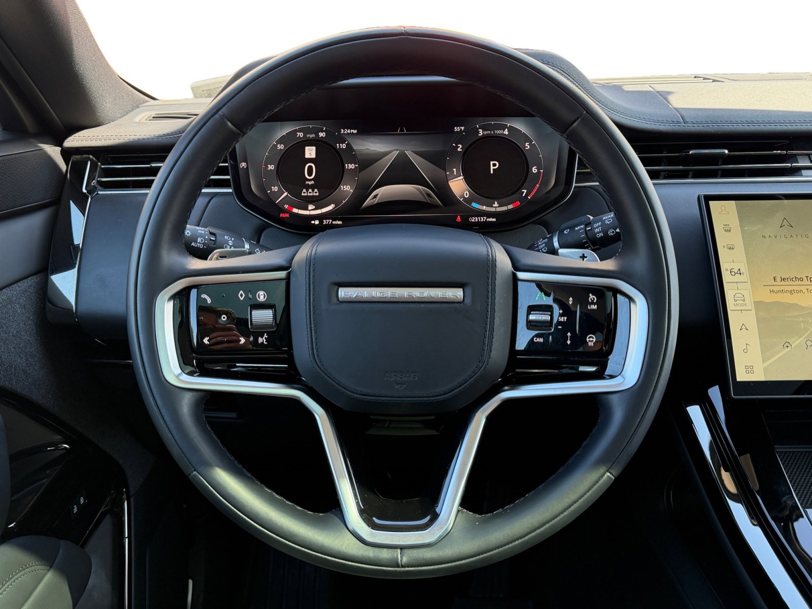 Used 2024 Land Rover Range Rover Sport SE image 11