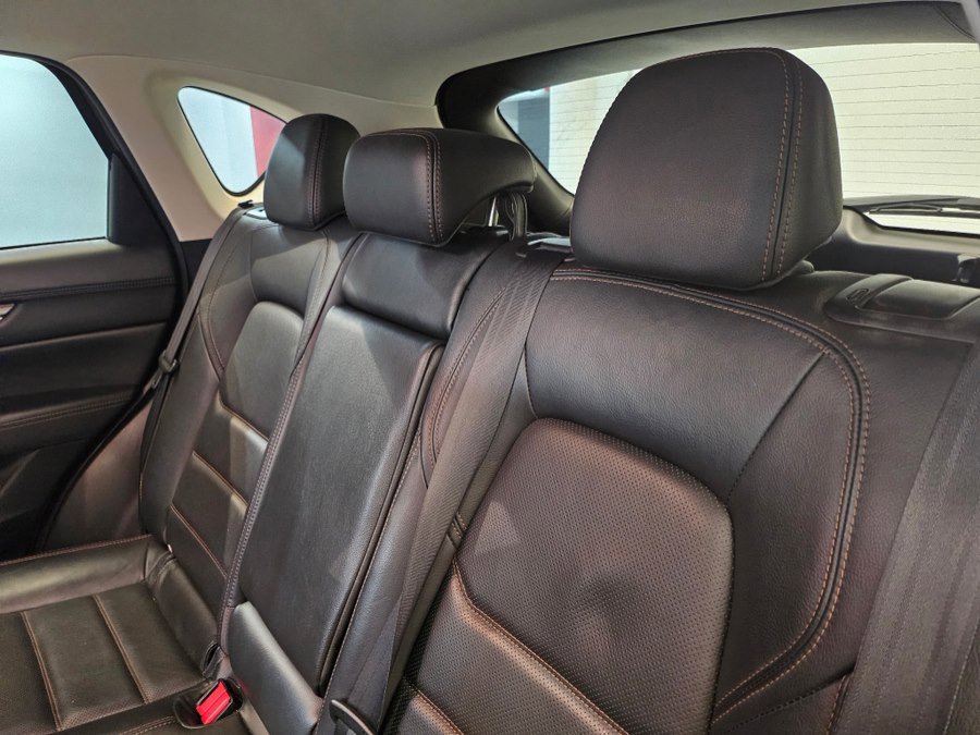 Used 2022 MAZDA CX-5 AWD 2.5 S w/ Premium Package image 11