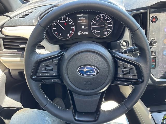 Used 2025 Subaru Forester Premium AWD/4WD image 27