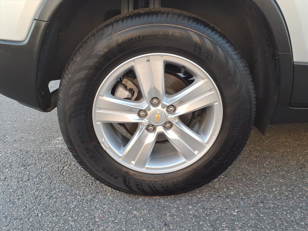 Certified 2022 Chevrolet Trax LT w/ LT Convenience Package image 7