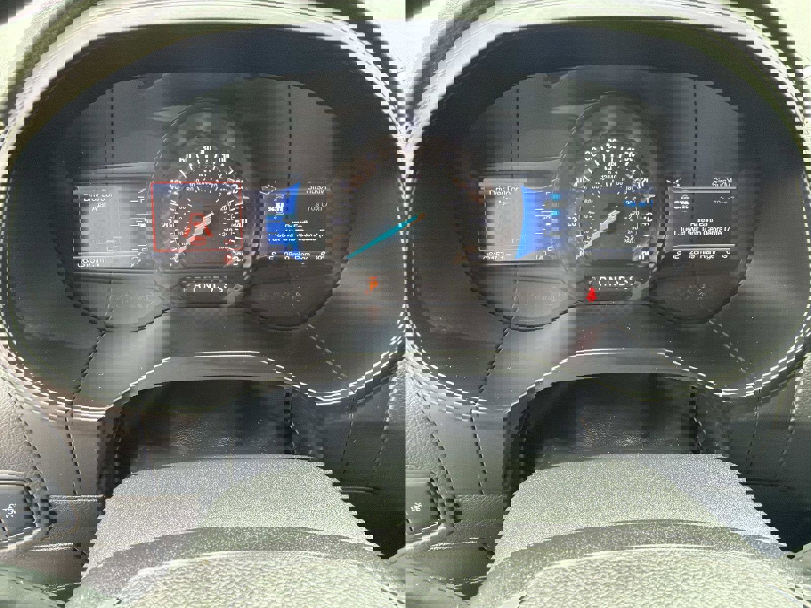 Used 2022 Ford Edge SEL image 8