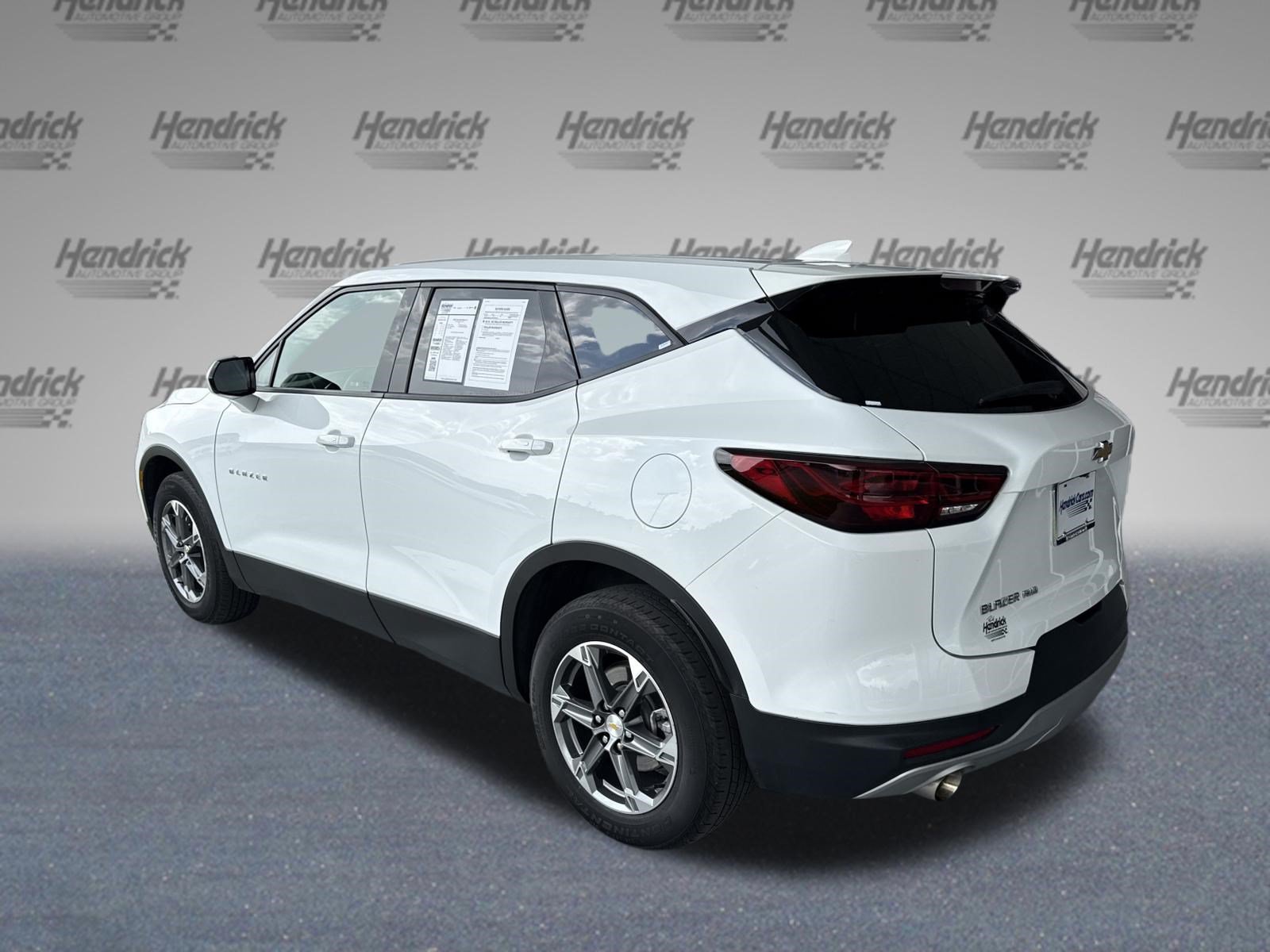 Used 2025 Chevrolet Blazer LT AWD/4WD image 7