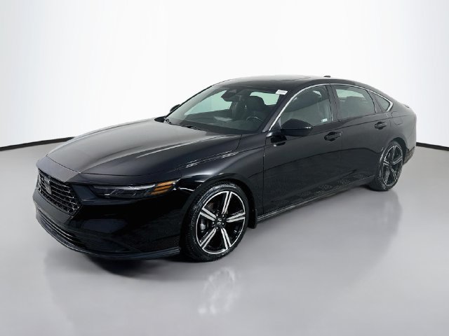 Used 2024 Honda Accord Sport image 4