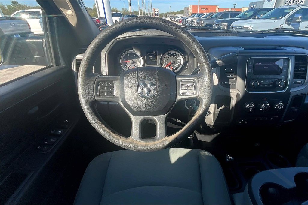 Used 2016 RAM 2500 Tradesman w/ Chrome Appearance Group AWD/4WD image 5
