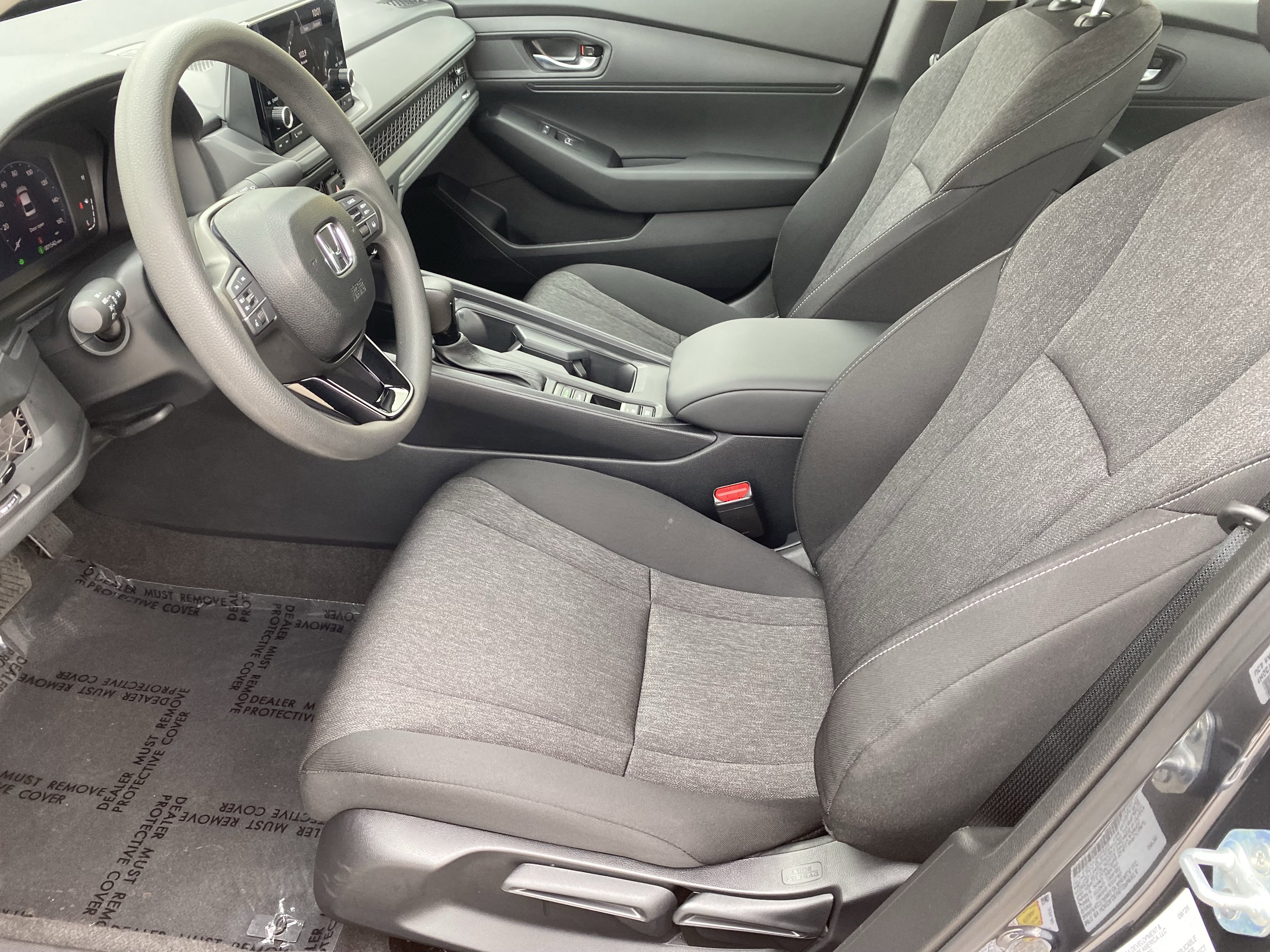 Used 2025 Honda Accord LX image 17