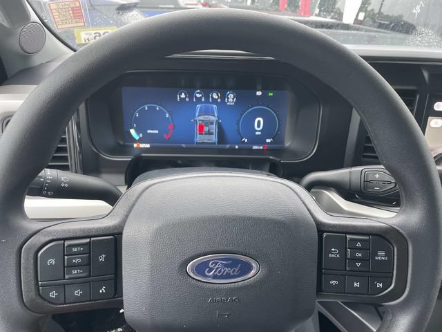 New 2026 Ford F350 XLT w/ XLT Premium Package AWD/4WD image 12