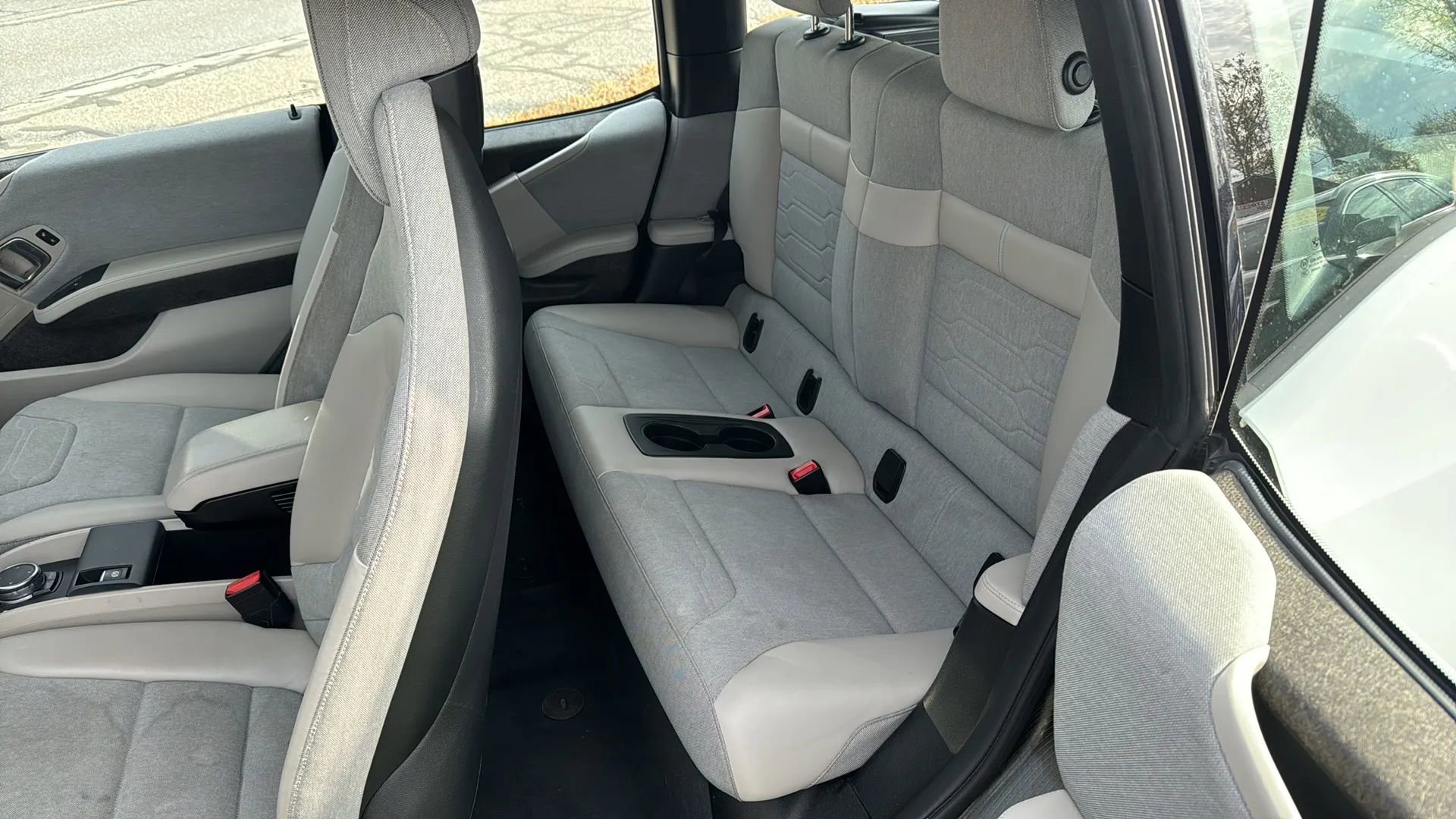 Used 2015 BMW i3 w/ Range Extender image 13