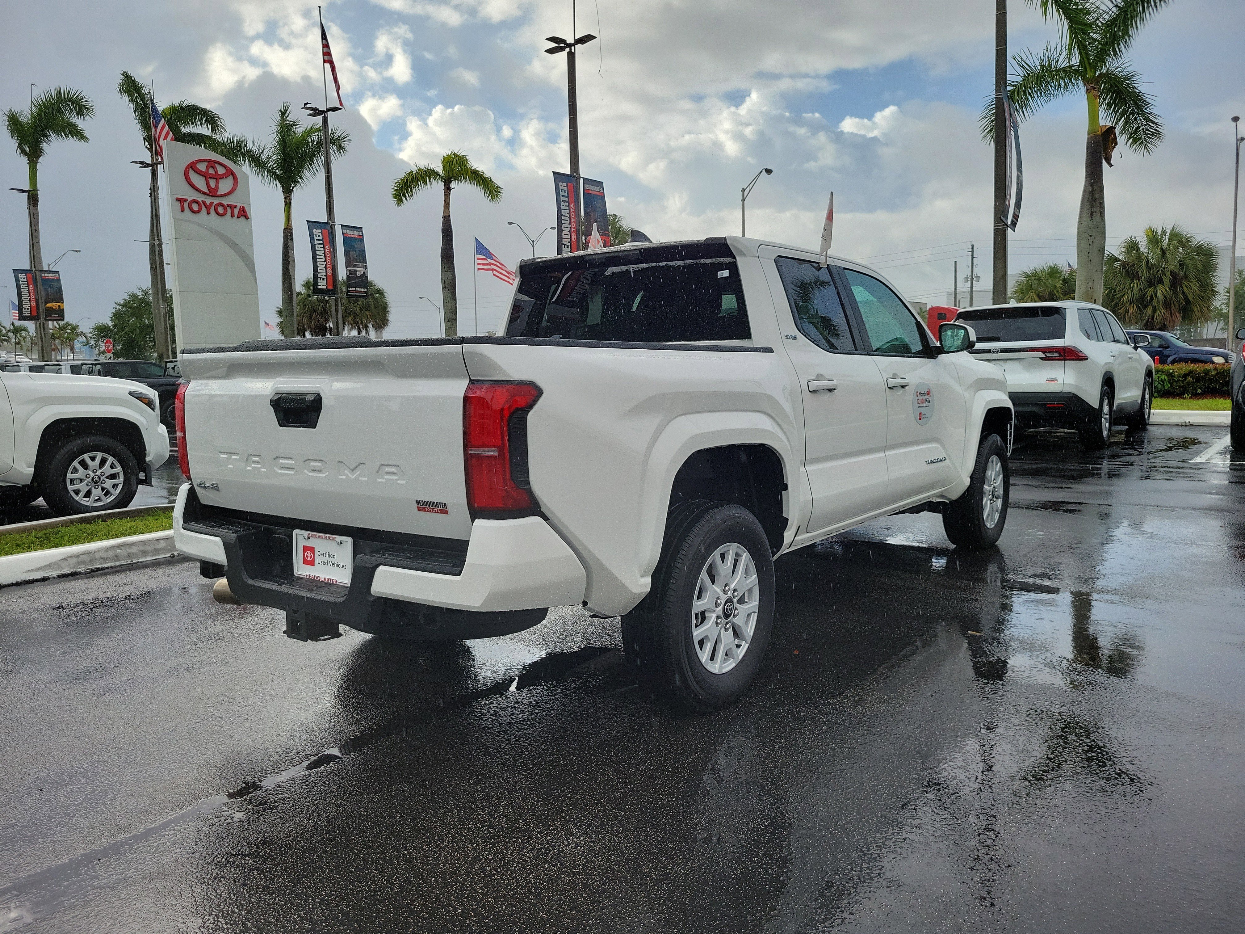 Certified 2025 Toyota Tacoma SR5 image 11