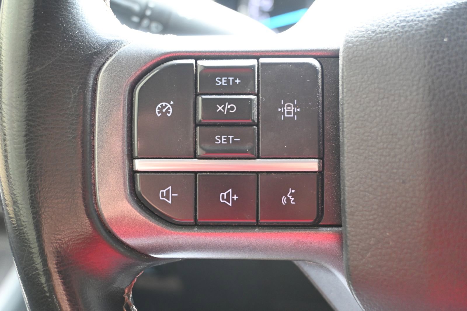 Used 2023 Ford F150 XLT w/ Equipment Group 302A High AWD/4WD image 9