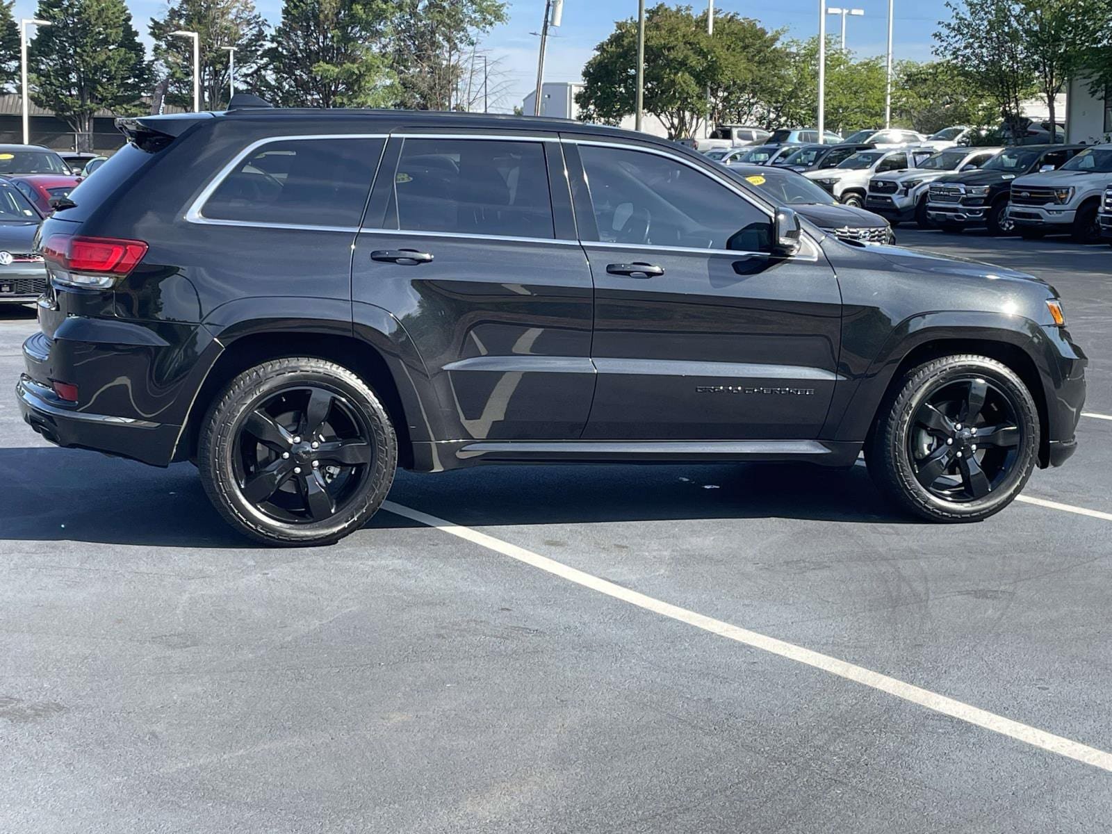 Used 2015 Jeep Grand Cherokee High Altitude RWD image 8