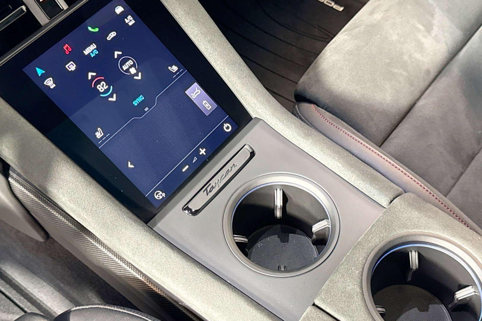 Used 2023 Porsche Taycan GTS image 16