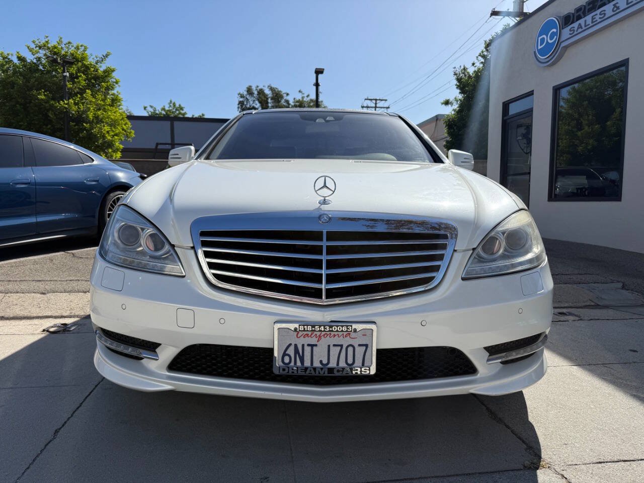 Used 2011 Mercedes-Benz S 550 image 4