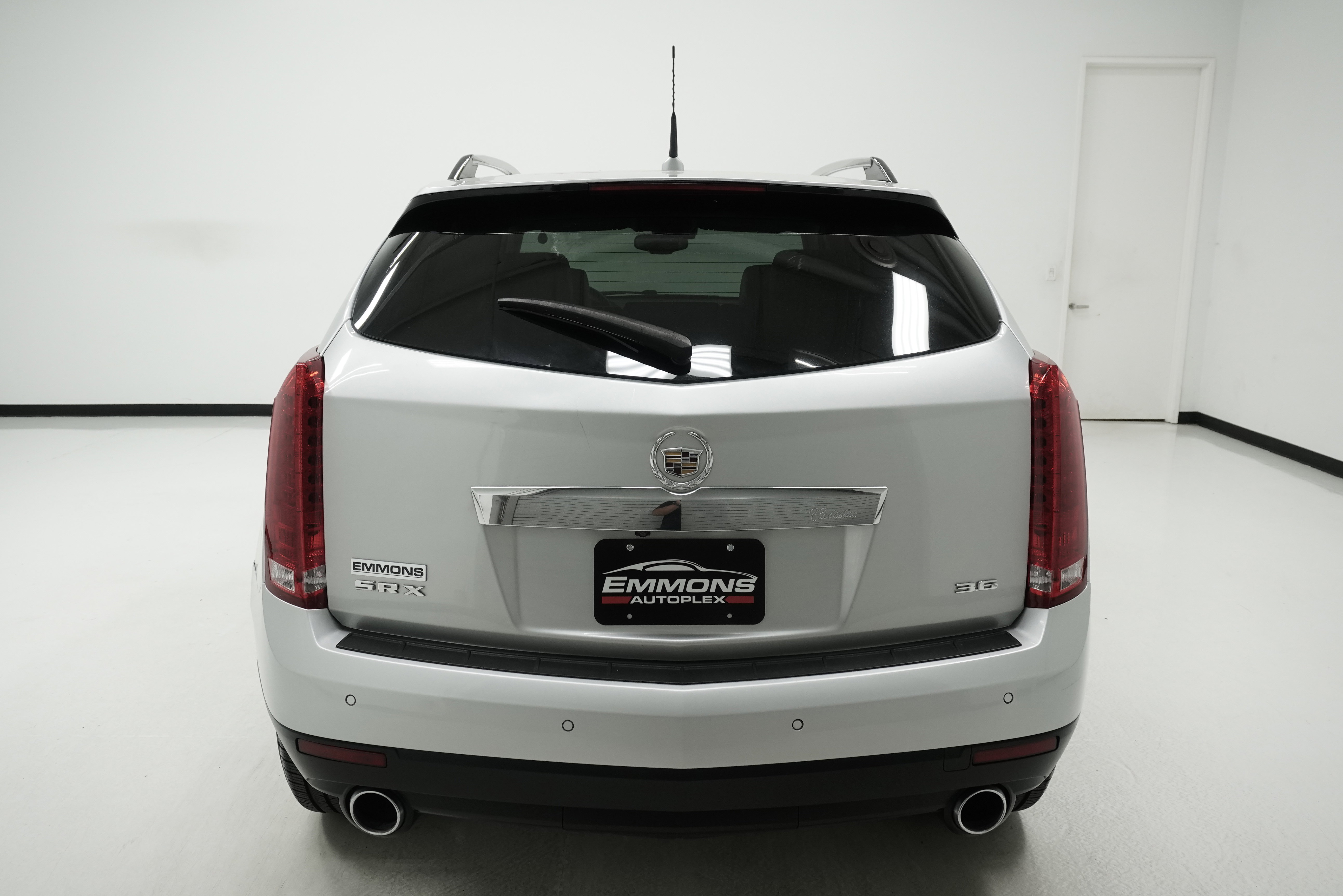 Used 2013 Cadillac SRX Luxury w/ Driver Awareness Package image 5