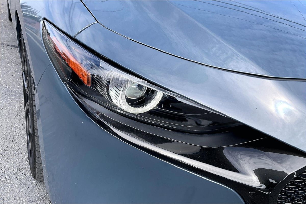 Used 2021 MAZDA MAZDA3 s FWD image 29