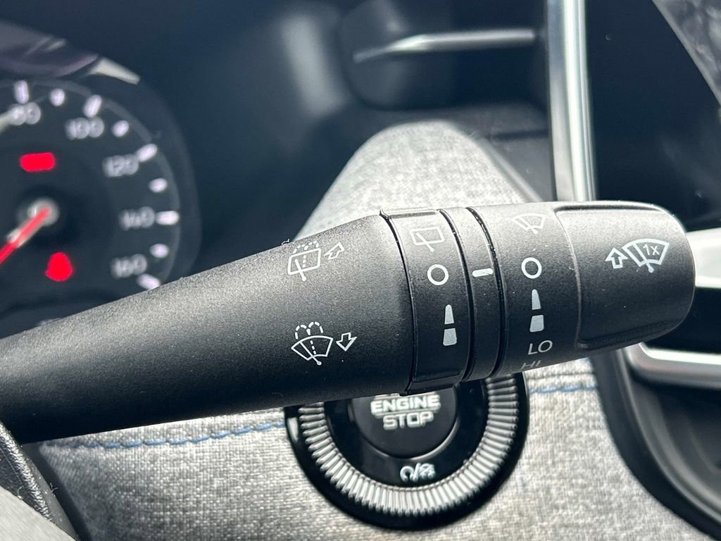 Used 2025 Jeep Compass Latitude AWD/4WD image 25