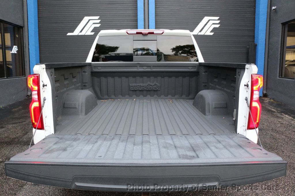 Used 2021 Chevrolet Silverado 1500 High Country w/ Technology Package AWD/4WD image 8