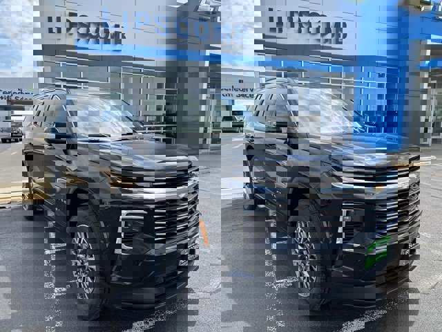New 2026 Chevrolet Traverse LT w/ Driver Confidence Package