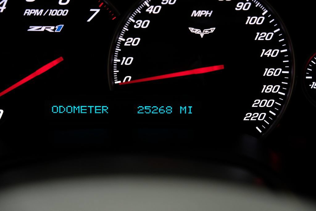 Used 2011 Chevrolet Corvette ZR1 w/ Preferred Equipment Group RWD image 21