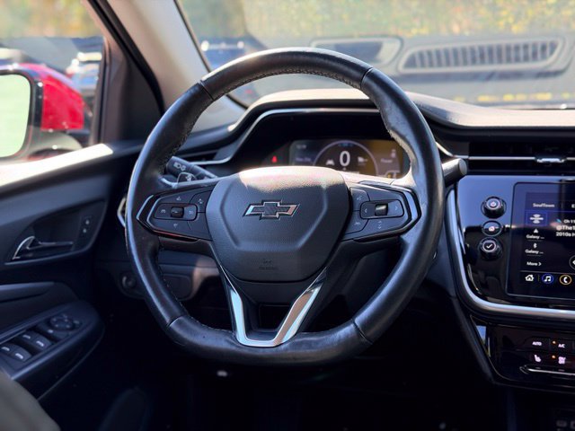 Used 2023 Chevrolet Bolt EUV LT w/ Comfort Package FWD image 22