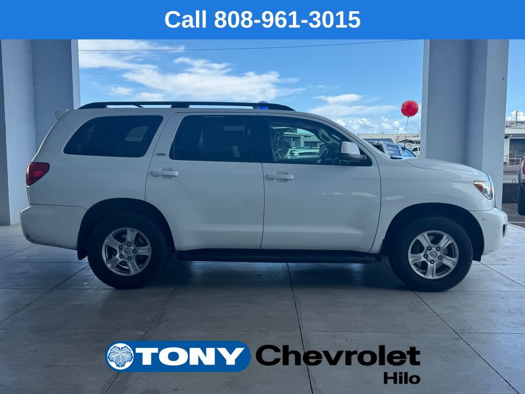 Used 2016 Toyota Sequoia SR5 AWD/4WD image 6