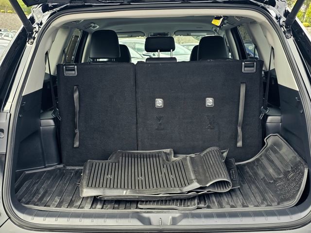 Used 2025 Toyota Grand Highlander AWD image 10