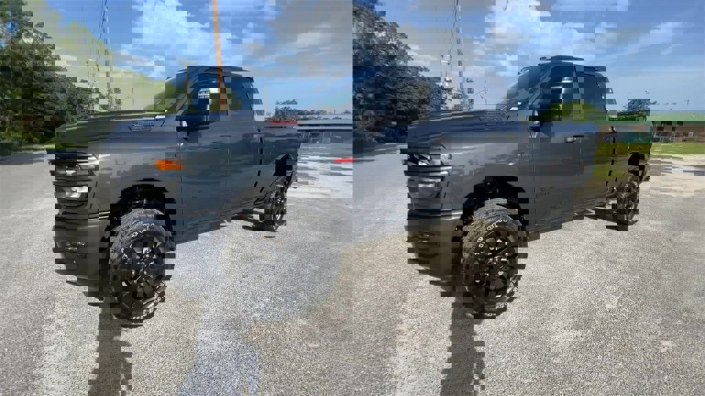 New 2025 RAM 2500 Big Horn image 4