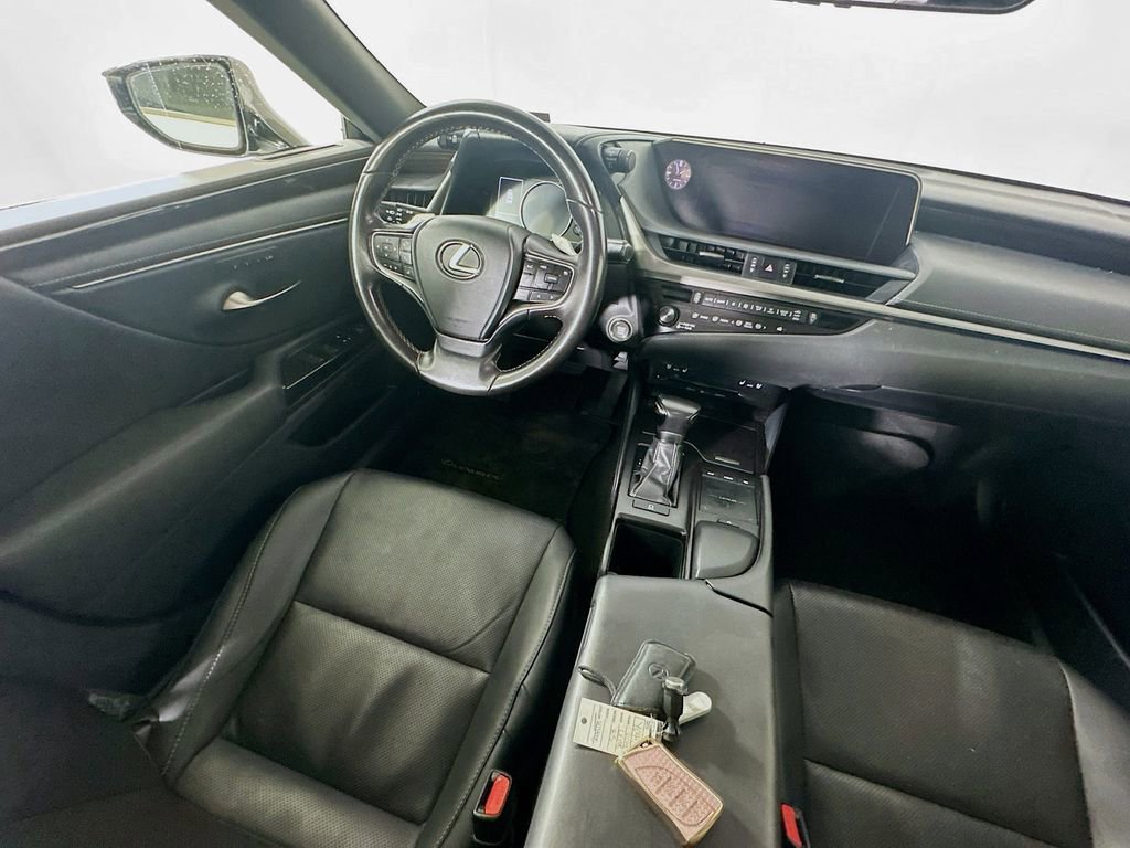 Used 2019 Lexus ES 350 w/ Premium Package image 9