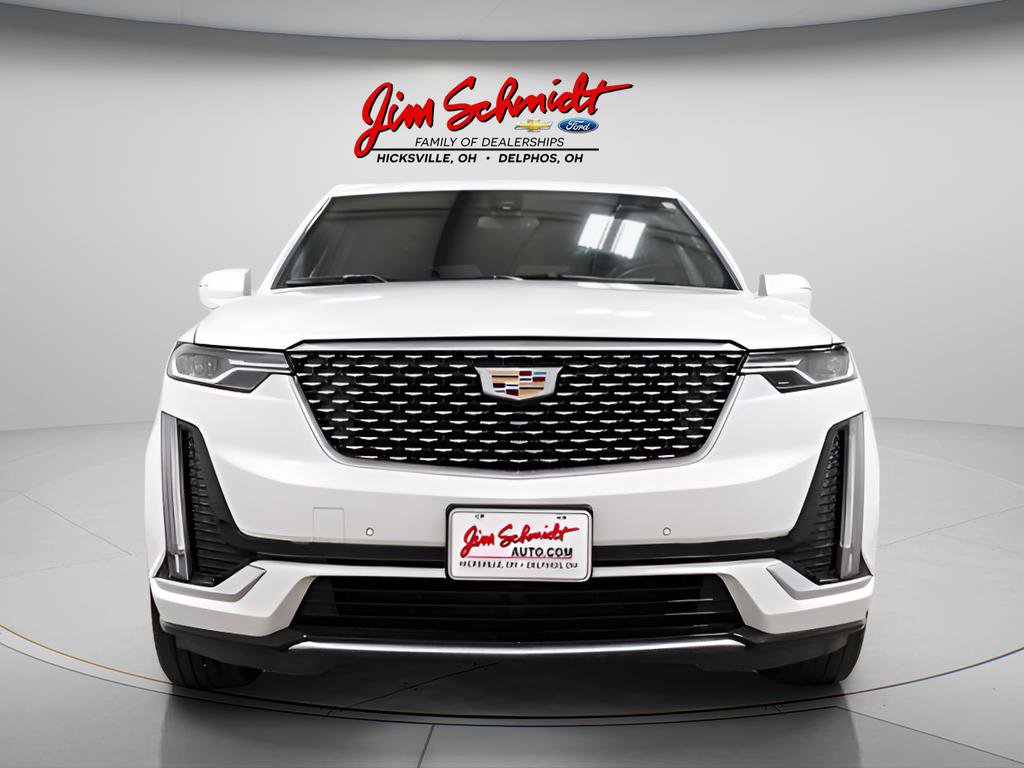 Used 2023 Cadillac XT6 Luxury image 2
