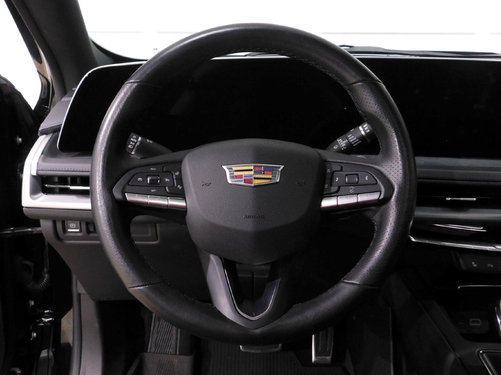 Used 2025 Cadillac XT4 Sport w/ LPO, Floor Liner Package AWD/4WD image 32