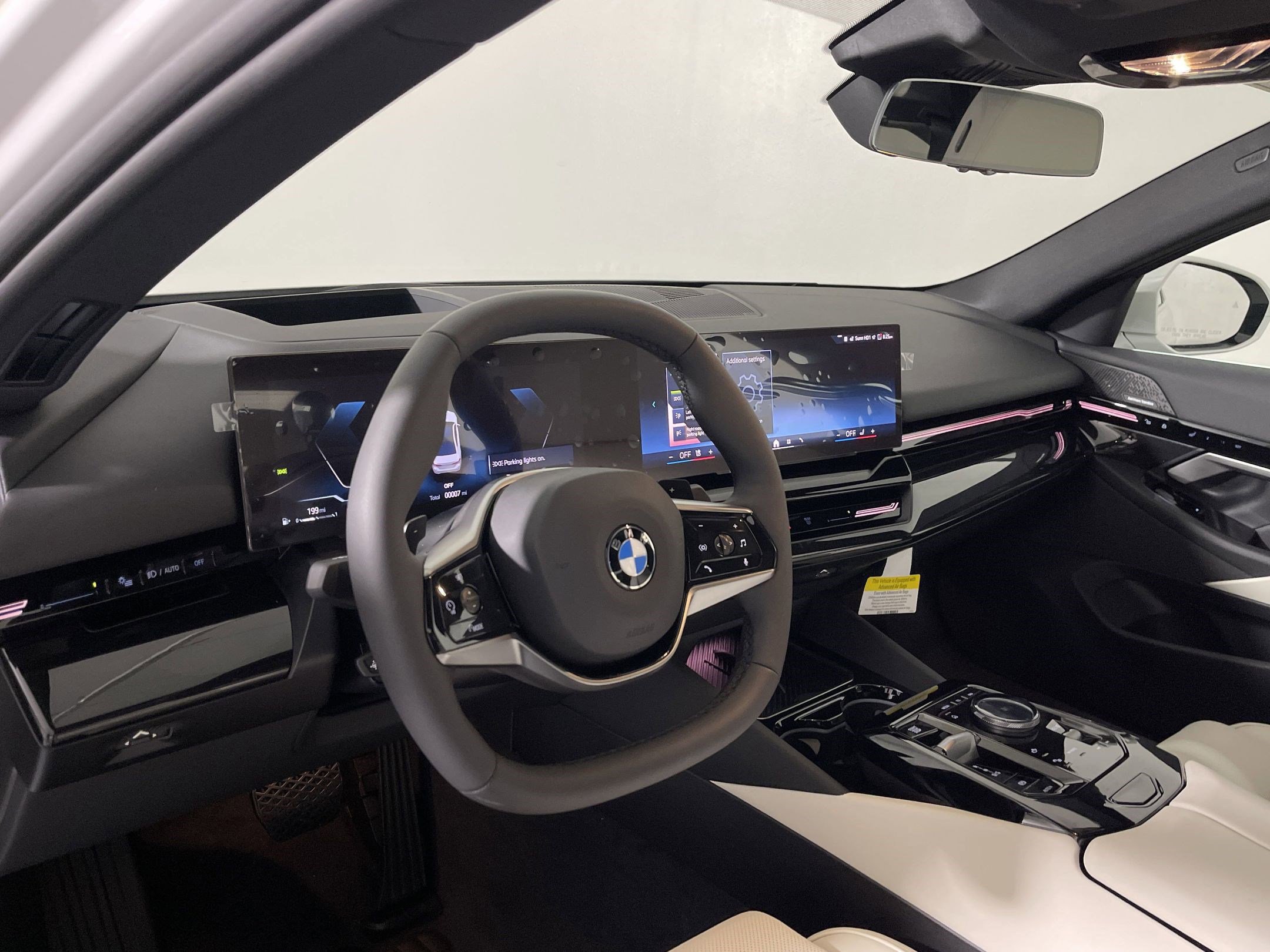 Used 2026 BMW 530i w/ Premium Package image 4