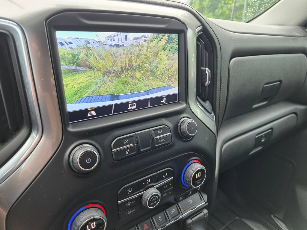 Used 2022 Chevrolet Silverado 2500 LTZ w/ LTZ Convenience Package AWD/4WD image 18