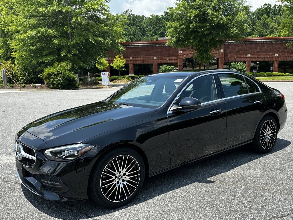 Certified 2025 Mercedes-Benz C 300 4MATIC Sedan image 4