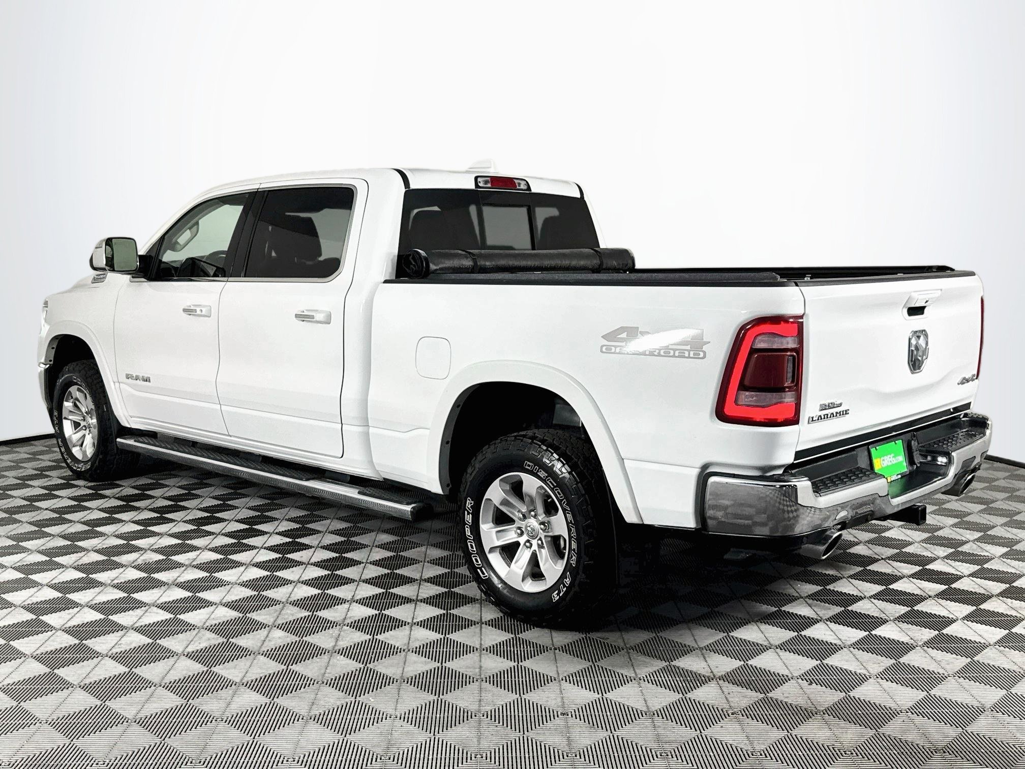Used 2020 RAM 1500 Laramie AWD/4WD image 6