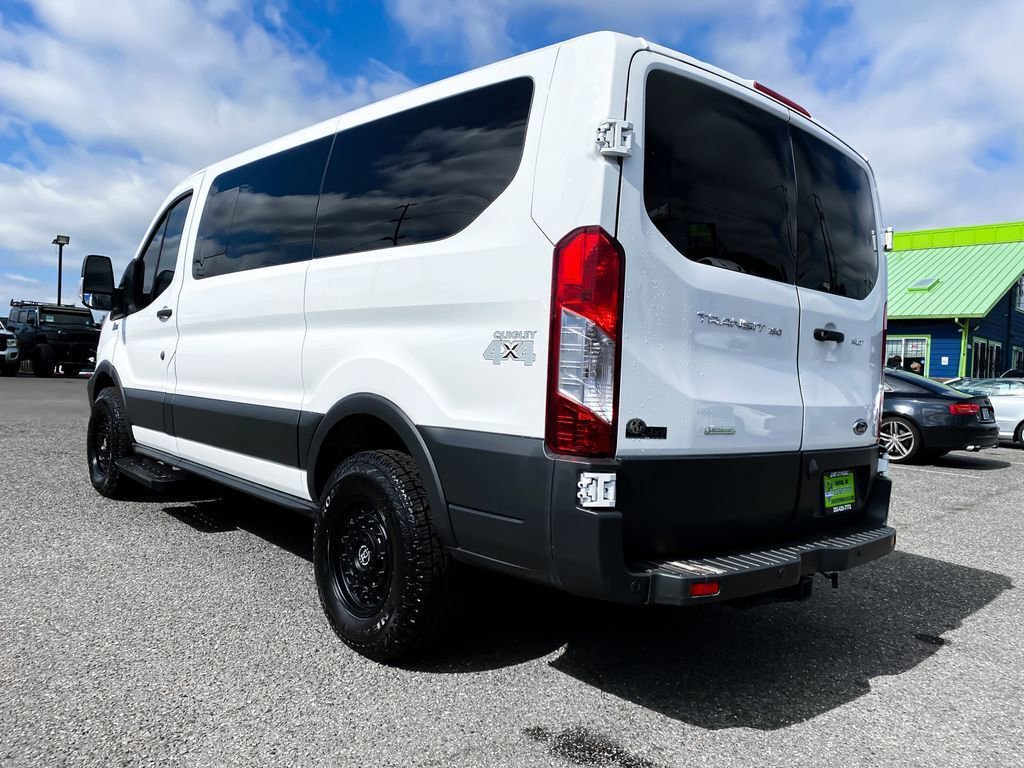 Used 2018 Ford Transit 150 XLT image 6