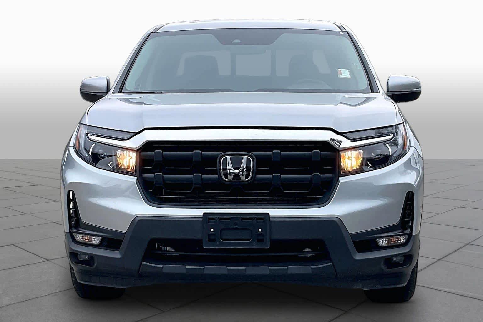 Used 2025 Honda Ridgeline RTL image 4