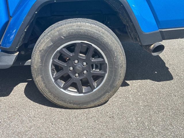 Used 2023 Jeep Gladiator Overland w/ LED Lighting Group image 11