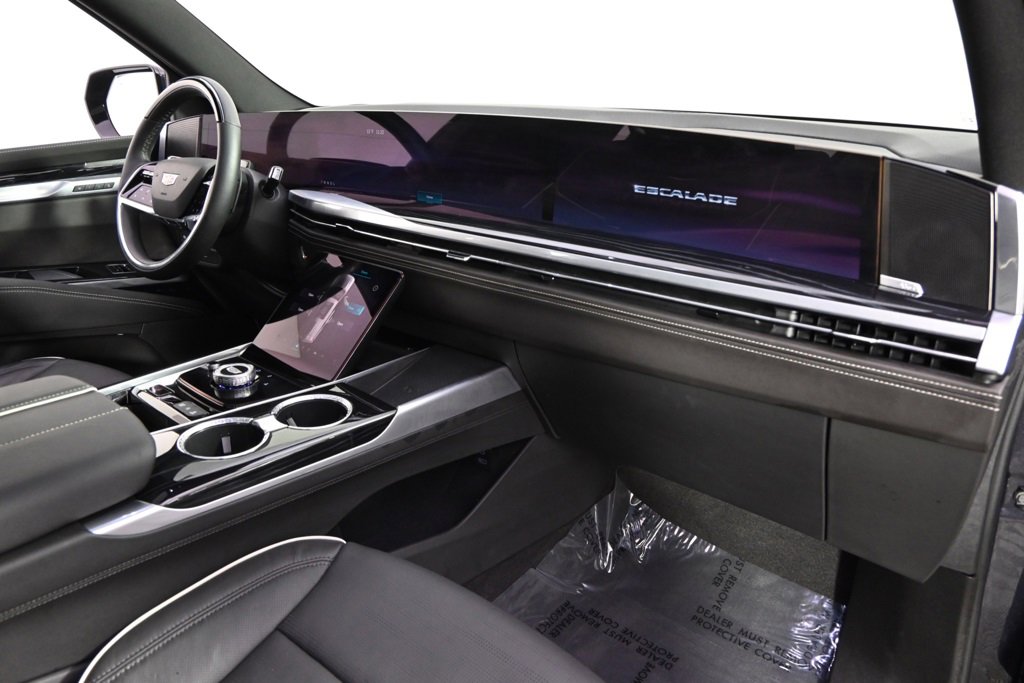 Certified 2025 Cadillac Escalade Sport w/ Touring Package image 15