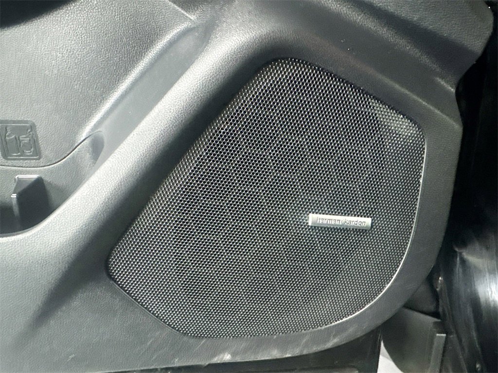 Used 2023 Subaru Ascent Touring image 17