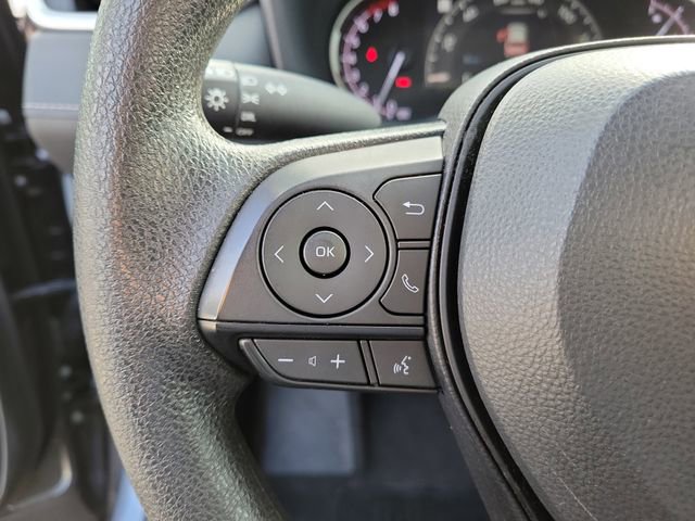 Used 2024 Toyota RAV4 LE AWD/4WD image 20