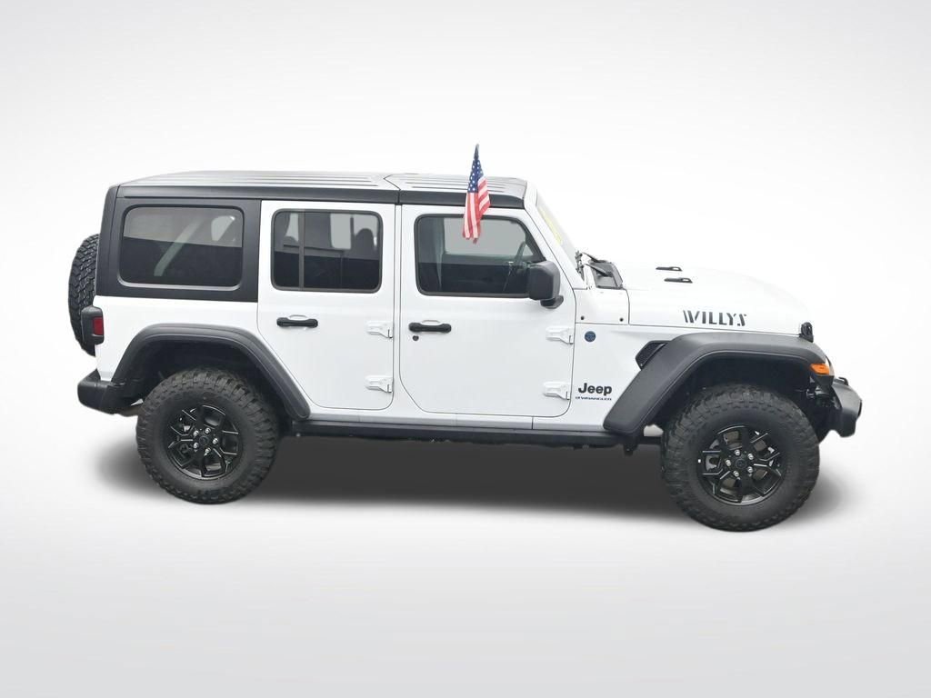 Used 2025 Jeep Wrangler Willys 4xe image 27