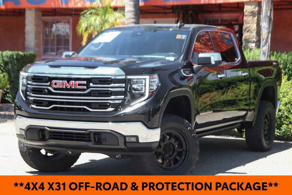 Used 2023 GMC Sierra 1500 SLT w/ SLT Premium Package AWD/4WD image 4