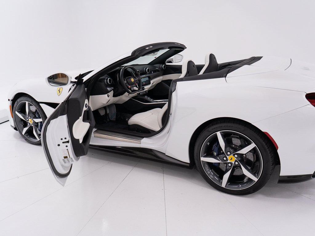 Used 2023 Ferrari Portofino M RWD image 17
