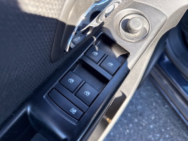 Used 2014 Chevrolet Cruze LT FWD image 23