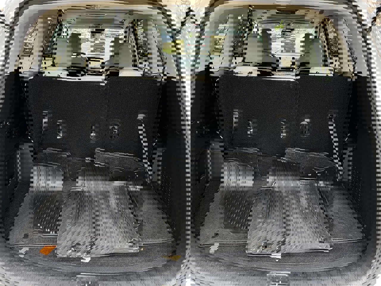 Used 2024 Kia Telluride S w/ S Sunroof Package image 30