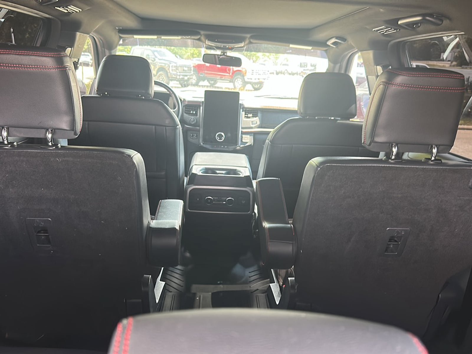 Used 2023 Ford Expedition Limited RWD image 13