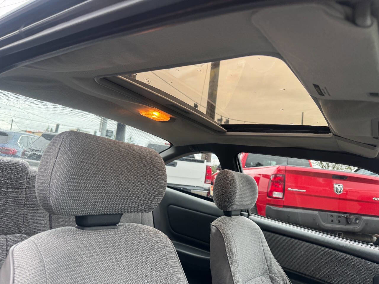 Used 1994 Saturn S-Series SC1 image 25