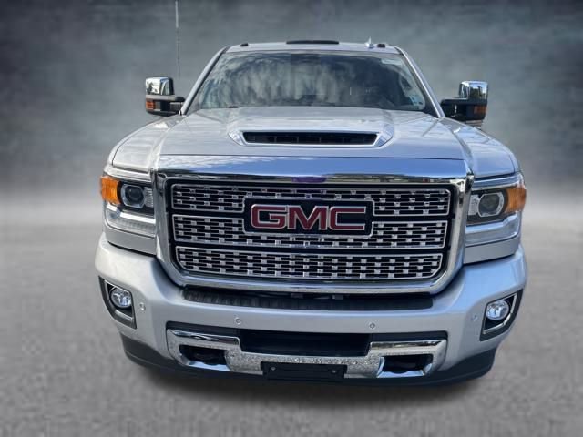 Used 2019 GMC Sierra 3500 Denali w/ Duramax Plus Package image 8