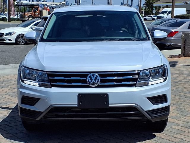 Used 2019 Volkswagen Tiguan SE FWD image 2