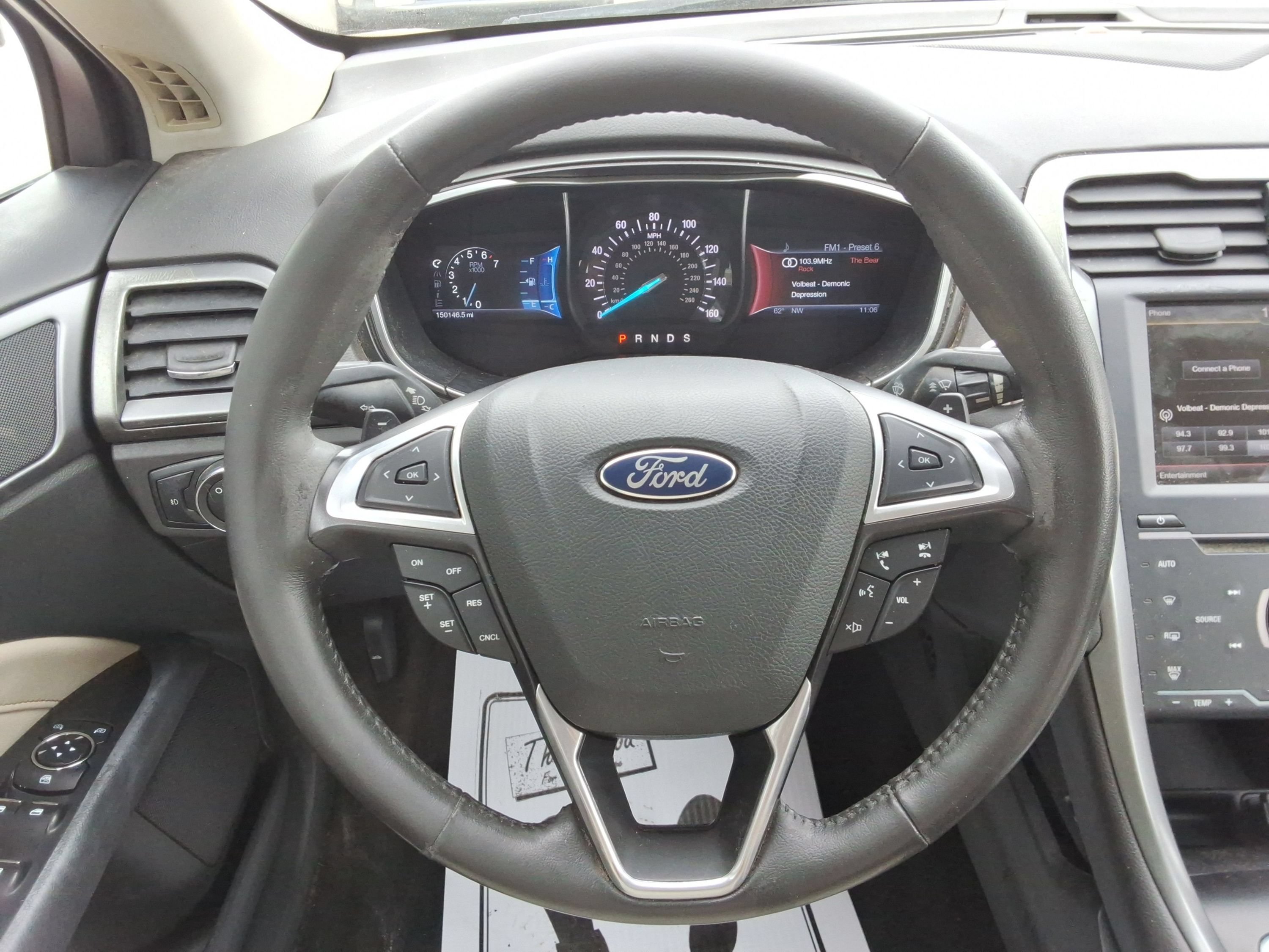 Used 2014 Ford Fusion Titanium FWD image 11