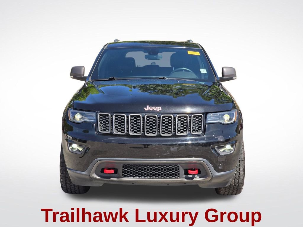 Used 2018 Jeep Grand Cherokee Trailhawk w/ Trailhawk Luxury Group AWD/4WD image 16